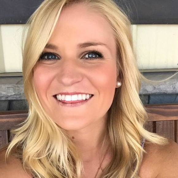 Meet your Posher, Maressa - Picture 1 of 1